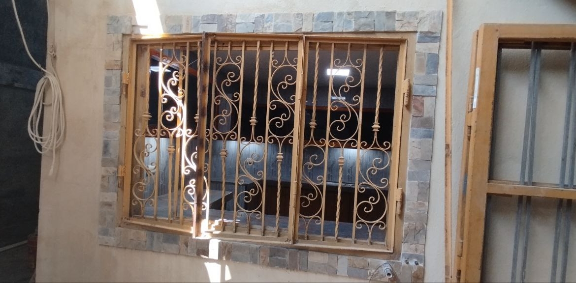 CASA EN VENTA EN BARCELONA – EL CORTIJO DE ORIENTE