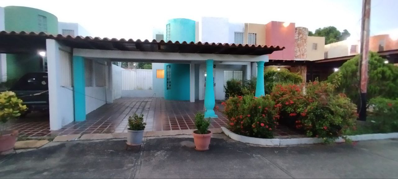 CASA EN VENTA EN BARCELONA ANZOÁTEGUI– URBANIZACIÓN EL CORTIJO DE ORIENTE