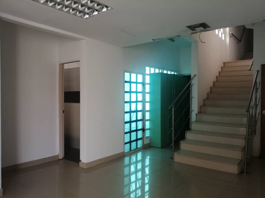 CLÍNICA QUIRÚRGICA EN VENTA NUEVA BARCELONA