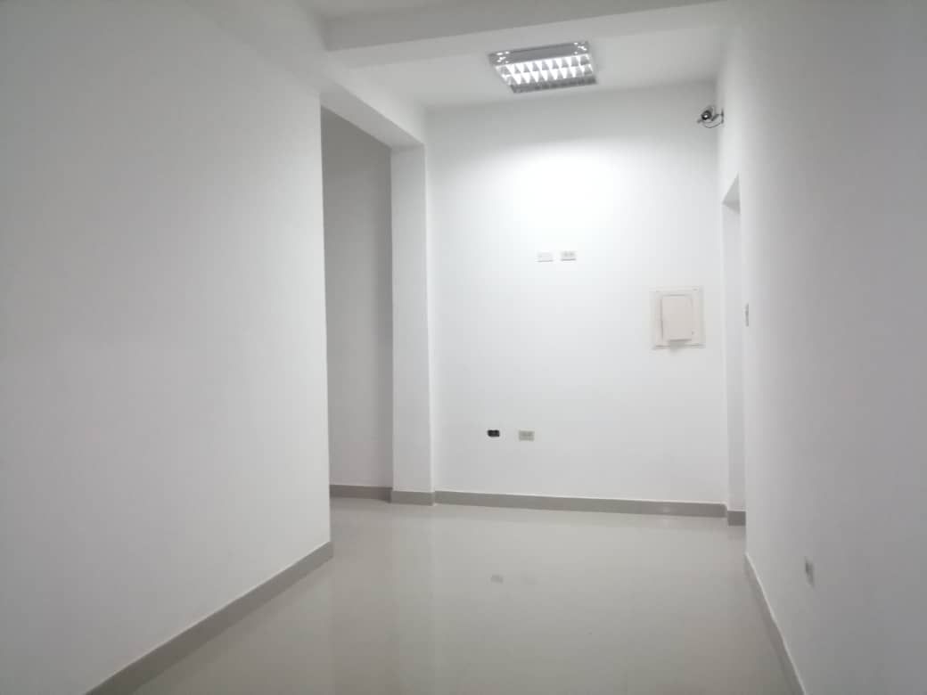 CLÍNICA QUIRÚRGICA EN VENTA NUEVA BARCELONA