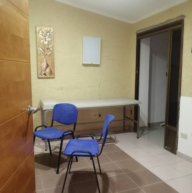 CLÍNICA QUIRÚRGICA EN VENTA NUEVA BARCELONA