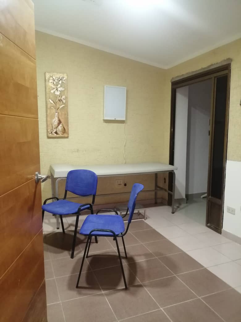 CLÍNICA QUIRÚRGICA EN VENTA NUEVA BARCELONA