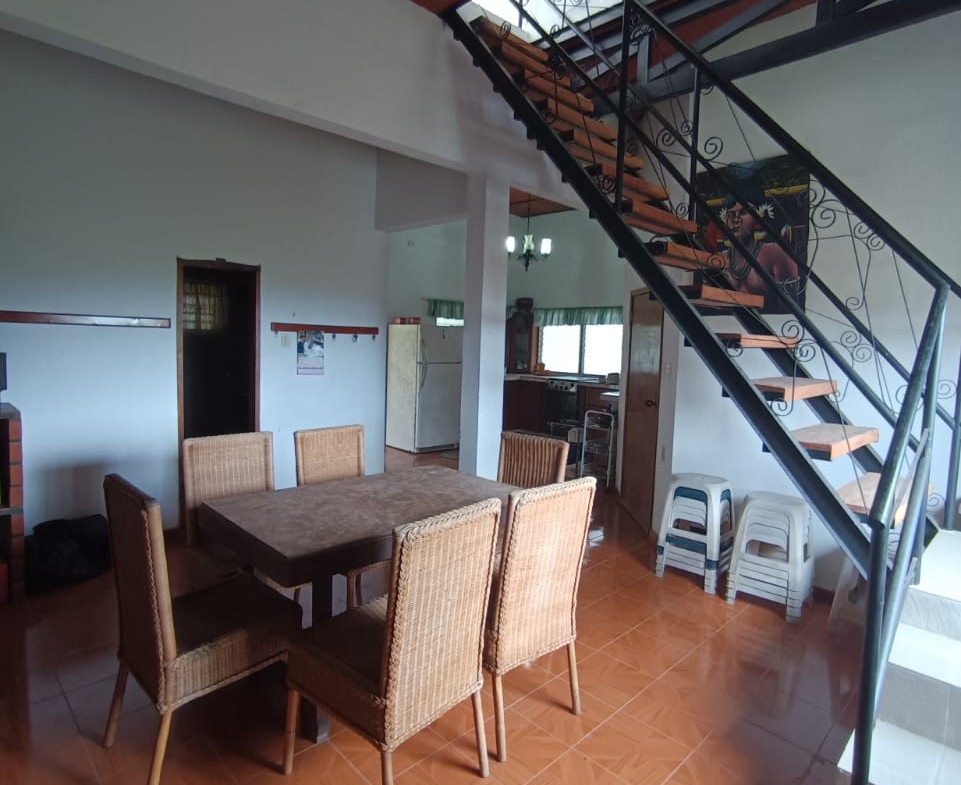 CASA EN VENTA EN LOS ALTOS DE SANTA FE, SUCRE