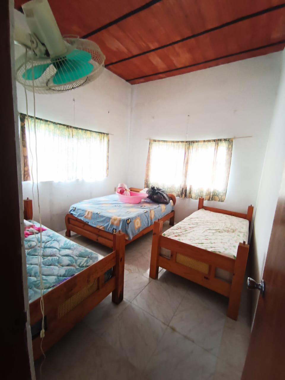 CASA EN VENTA EN LOS ALTOS DE SANTA FE, SUCRE