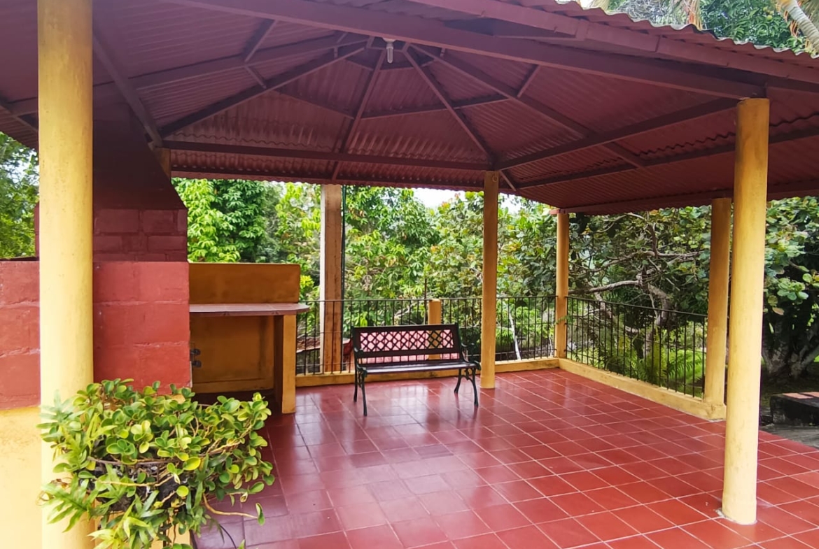 CASA EN VENTA EN LOS ALTOS DE SANTA FE, SUCRE