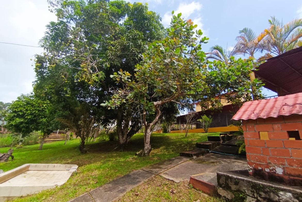 CASA EN VENTA EN LOS ALTOS DE SANTA FE, SUCRE