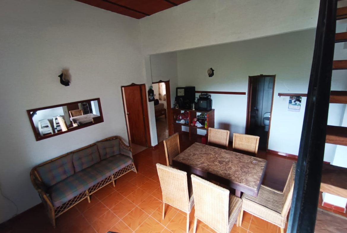 CASA EN VENTA EN LOS ALTOS DE SANTA FE, SUCRE