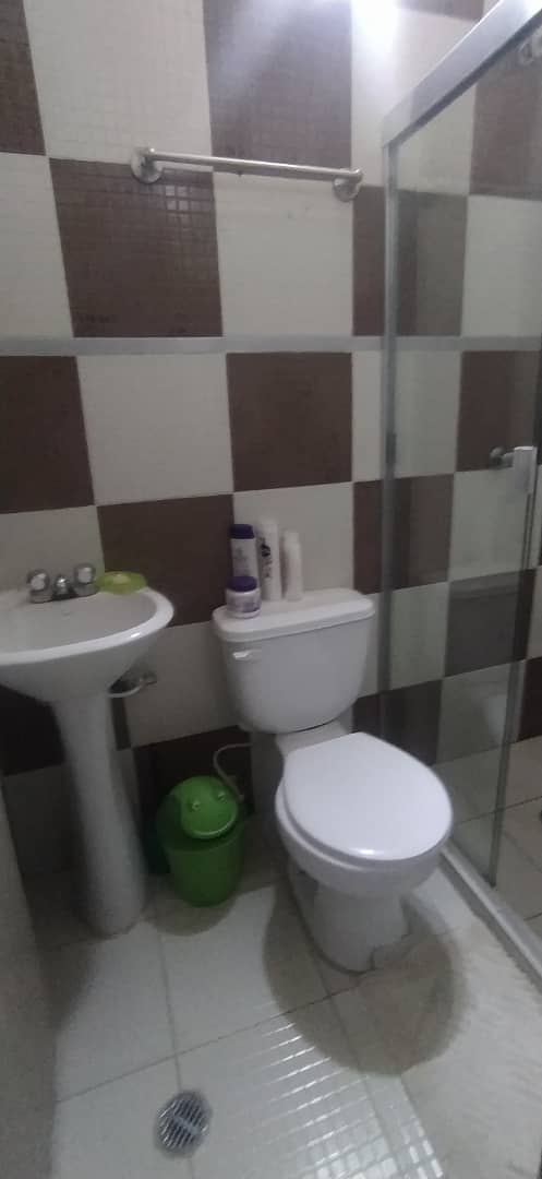 EDIFICIO COMERCIAL EN VENTA EN BARRIO SUCRE BARCELONA