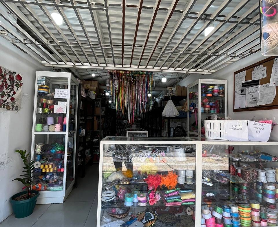 LOCAL COMERCIAL EN LA CALLE BOLÍVAR DE PUERTO LA CRUZ