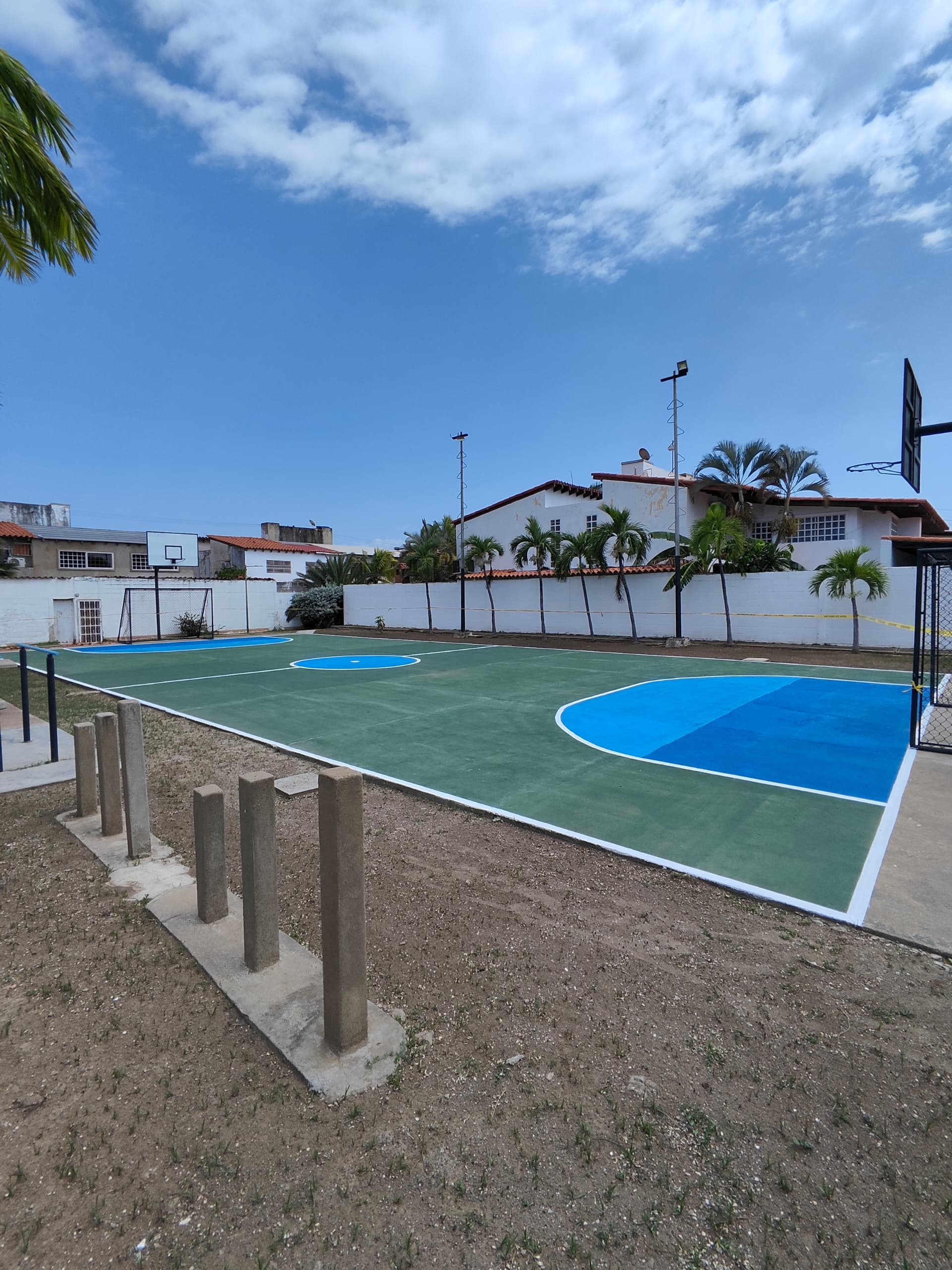 CASA EN LA URBANIZACIÓN BIENESTAR EN NUEVA BARCELONA