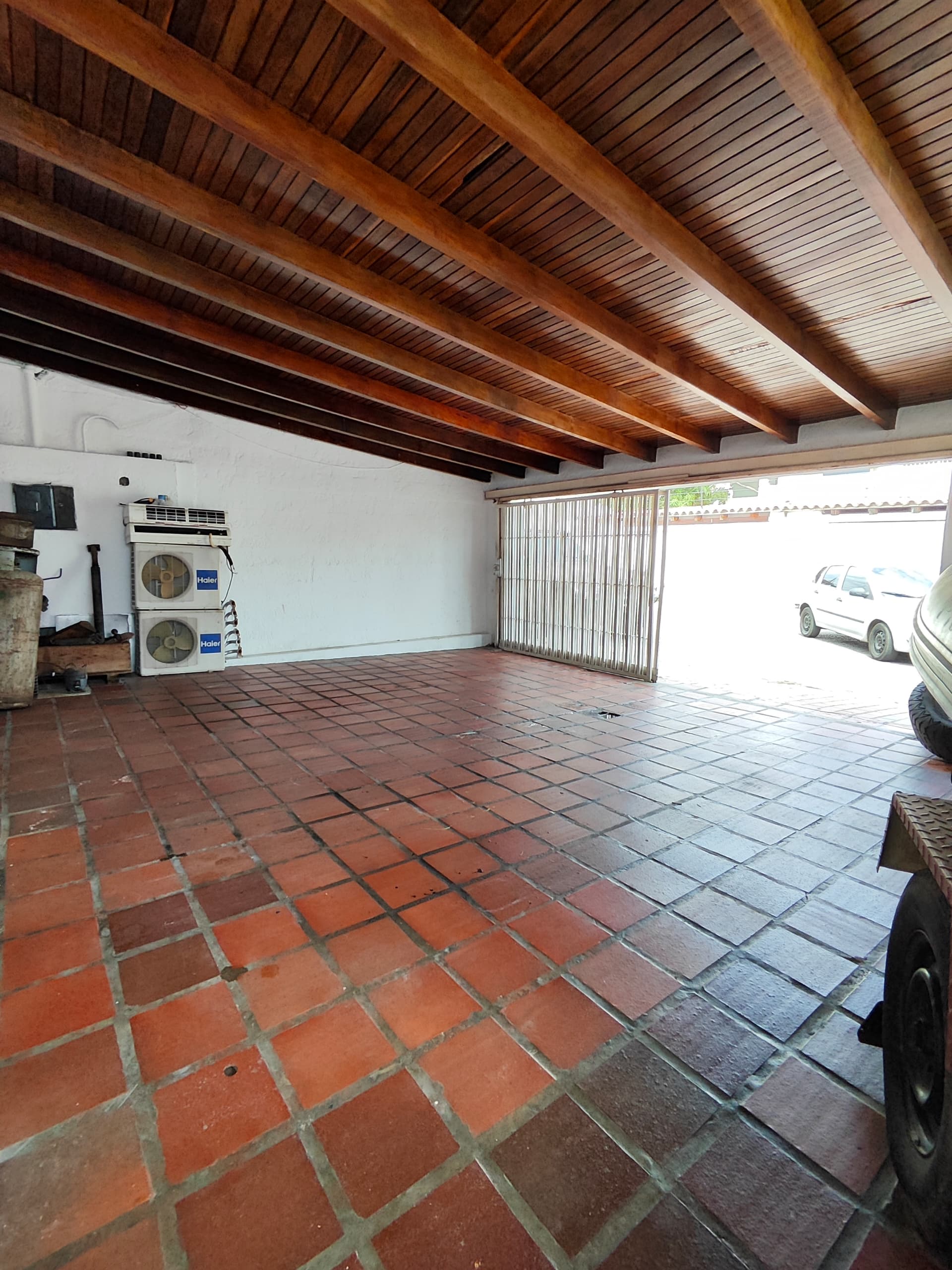 CASA EN LA URBANIZACIÓN BIENESTAR EN NUEVA BARCELONA