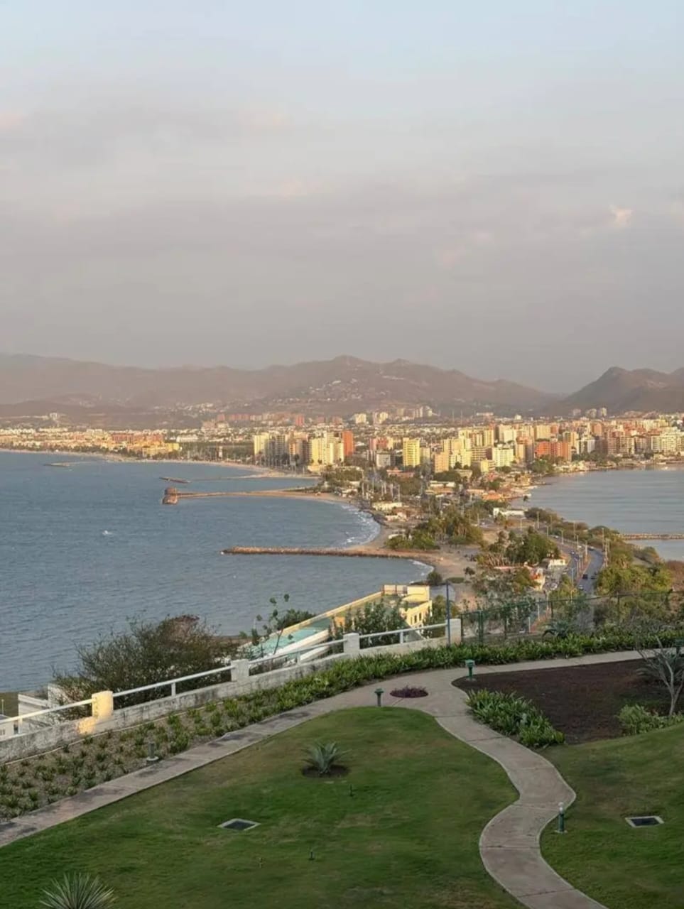 APARTAMENTO CONJUNTO RESIDENCIAL ALBATROS EN LECHERÍA