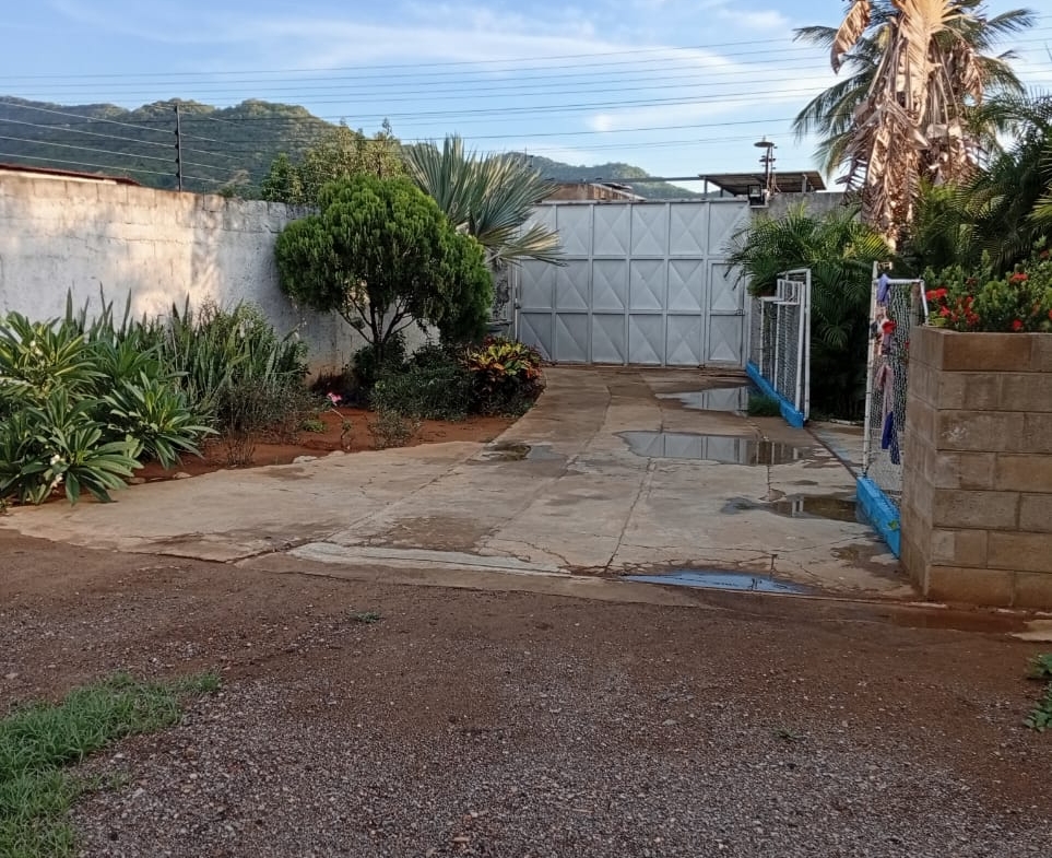 CASA URBANIZACIÓN SECTOR BUENOS AIRES PUERTO PÍRITU