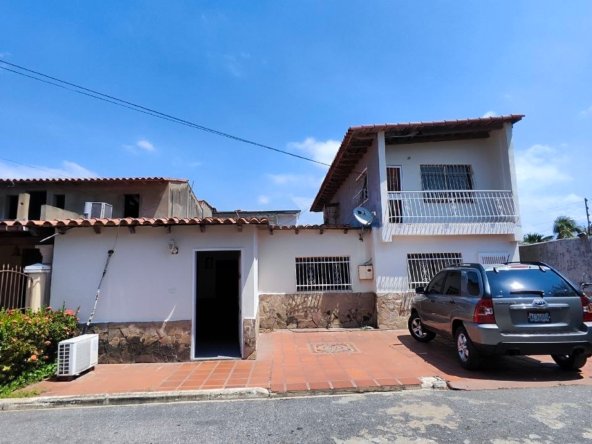 🏡 CASA EN VENTA EN VILLAS DE NEVERÍ – Barcelona, Anzoátegui