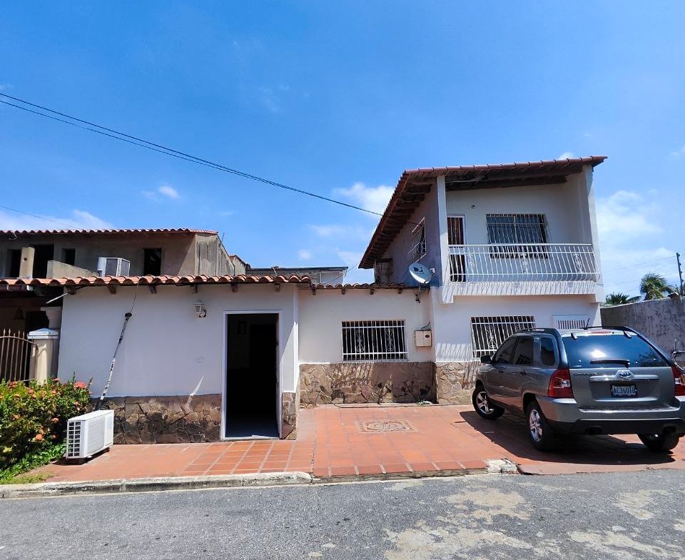 🏡 CASA EN VENTA EN VILLAS DE NEVERÍ – Barcelona, Anzoátegui