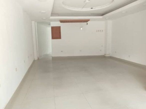 alquiler local económico Anzoátegui Barcelona