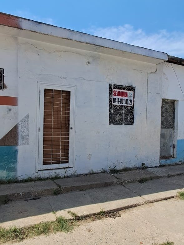 local en alquiler en Puerto La Cruz económico