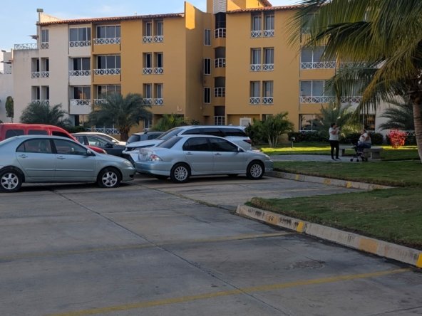 apartamento amoblado Lechería Venezuela