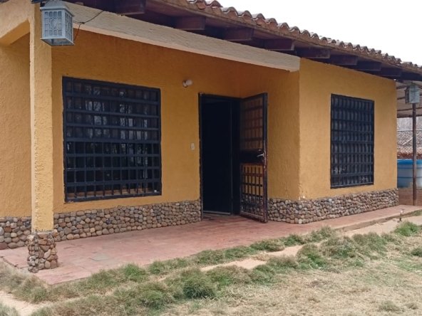 casa económica Anzoátegui