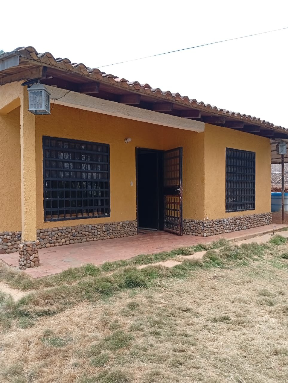 casa económica Anzoátegui